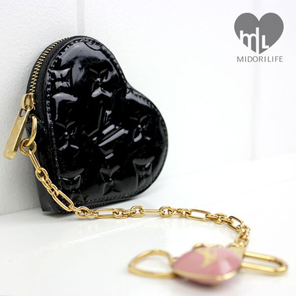 LOUIS VUITTON Heart Coin Purse - Picture 2 of 15